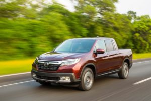 2017-honda-ridgeline-101-876x583