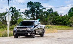 2017-honda-ridgeline-awd-101-876x535